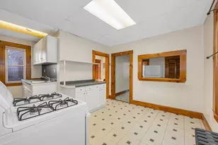 98 Willow St, Cambridge, MA 02141 - Photo 8