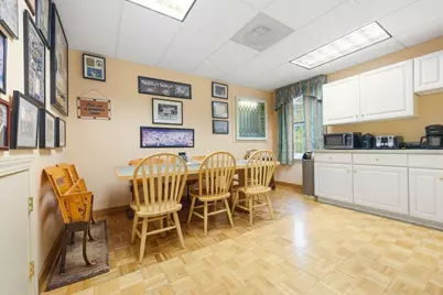 828 Lynn Fells Pkwy, Melrose, MA 02176 - Photo 22