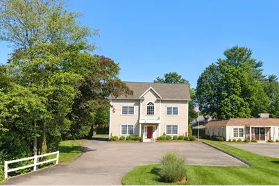 828 Lynn Fells Pkwy, Melrose, MA 02176 - Photo 2