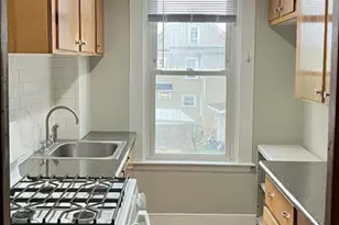 54 Maitland St, New Bedford, MA 02740 - Photo 12