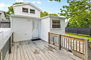 7 Peterson Rd, Quincy, MA 02169 - Photo 30