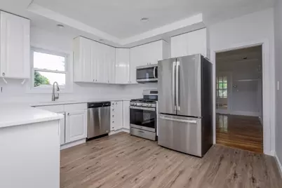 391 Mountain Ave #1, Revere, MA 02151 - Photo 4