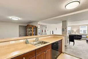 275 W Main St, Marlborough, MA 01752 - Photo 10