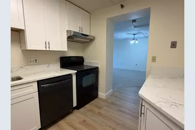 2500 Mystic Valley Pkwy #907, Medford, MA 02155 - Photo 2