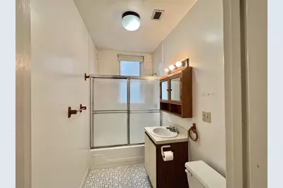 1427 Commonwealth #204, Boston, MA 02135 - Photo 6