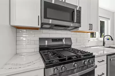 56-A Franklin St, Provincetown, MA 02657 - Photo 6