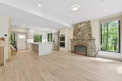 12 Wood St, Southborough, MA 01772 - Photo 10