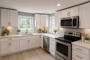 67 Mulberry St, Attleboro, MA 02703 - Photo 6
