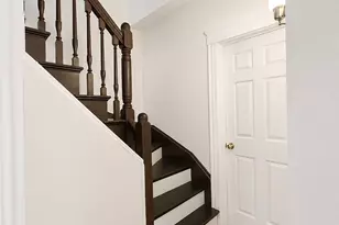 7 Moscow, Quincy, MA 02170 - Photo 4