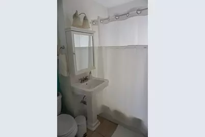 121 Albion St #2, Somerville, MA 02144 - Photo 8