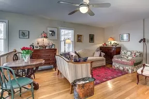 18 Munroe, Waltham, MA 02453 - Photo 2