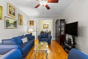 384 Riverway, Boston, MA 02115 - Photo 2