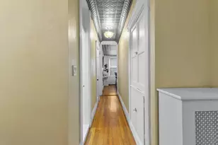 384 Riverway, Boston, MA 02115 - Photo 10