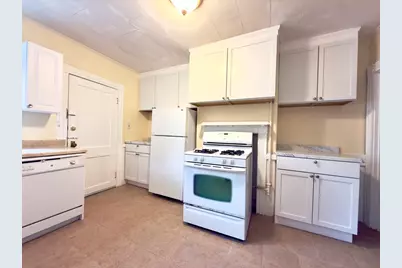 2 Sherman St #AA3, Cambridge, MA 02138 - Photo 2