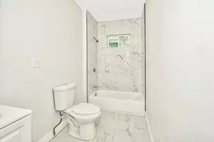 1420 River St, Boston, MA 02136 - Photo 8