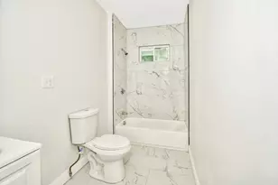 1420 River St, Boston, MA 02136 - Photo 8