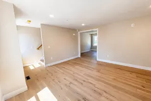 562 Gorham St, Lowell, MA 01852 - Photo 6