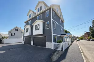 562 Gorham St, Lowell, MA 01852 - Photo 14