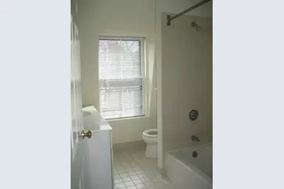 37 Langdon #5, Cambridge, MA 02138 - Photo 10