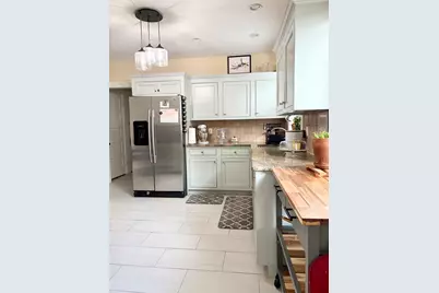 88 Gardner St #88/1, Waltham, MA 02453 - Photo 12