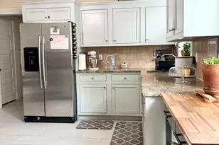 88 Gardner St, Waltham, MA 02453 - Photo 12