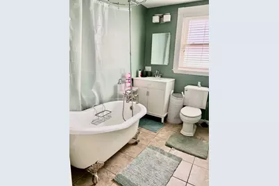 88 Gardner St #88/1, Waltham, MA 02453 - Photo 8