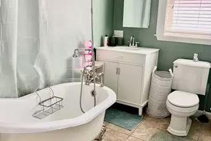 88 Gardner St, Waltham, MA 02453 - Photo 8