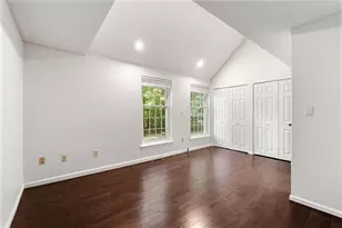 111 Brigham St, Hudson, MA 01749 - Photo 10