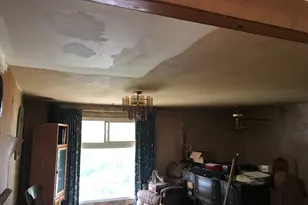 170 Bradley St, Lowell, MA 01850 - Photo 6