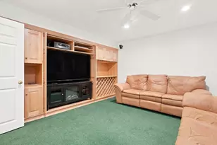 1002 Pine Brook Dr, Peabody, MA 01960 - Photo 28