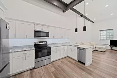 10 Water St #3, Plymouth, MA 02360 - Photo 2
