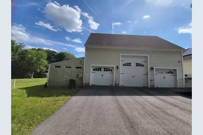 81 Clarke Avenue, Dracut, MA 01826 - Photo 24