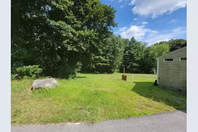 81 Clarke Avenue, Dracut, MA 01826 - Photo 28