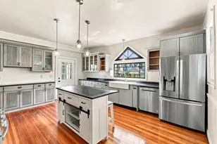 35 Day Ave, Northampton, MA 01060 - Photo 12