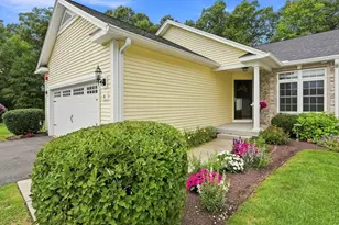 82 Beech Hill Rd, West Springfield, MA 01089 - Photo 2