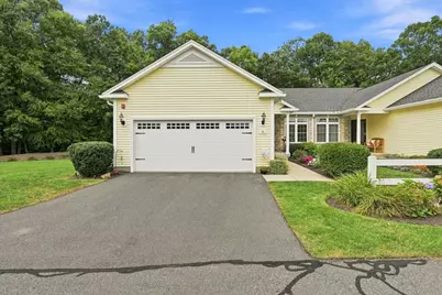 82 Beech Hill Road #82, West Springfield, MA 01089 - Photo 1
