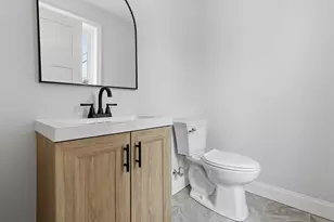 81 Derby Rd, Revere, MA 02151 - Photo 14