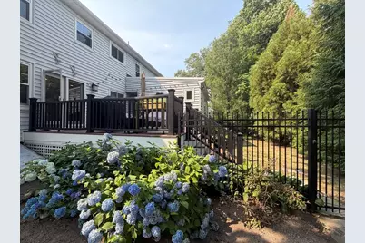 54-56 Noble Street #54-54, Newton, MA 02465 - Photo 2