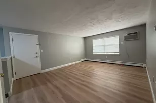 32 Bradford St, Concord, MA 01742 - Photo 4