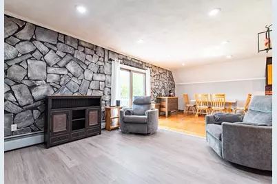 171 Elm, Blackstone, MA 01504 - Photo 8