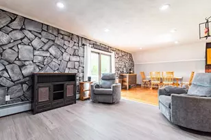 171 Elm, Blackstone, MA 01504 - Photo 8