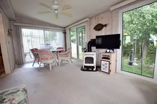 12 Trailwood Dr, Bridgewater, MA 02324 - Photo 8