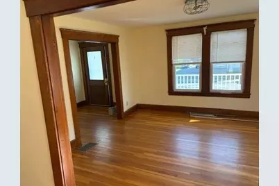 44-46 Starbird St, Lowell, MA 01854 - Photo 10