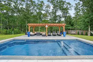 105 Whalers Walk, Edgartown, MA 02539 - Photo 40
