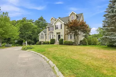 3 Arborcrest Rd, Amesbury, MA 01913 - Photo 2