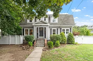 621 High St, Medford, MA 02155 - Photo 2