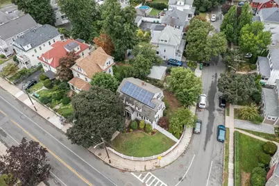 621 High St, Medford, MA 02155 - Photo 28