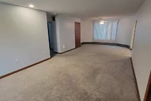 213 Dwelly St, Fall River, MA 02724 - Photo 6