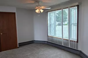 213 Dwelly St, Fall River, MA 02724 - Photo 8
