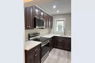 22 Pleasant St, Fitchburg, MA 01420 - Photo 1